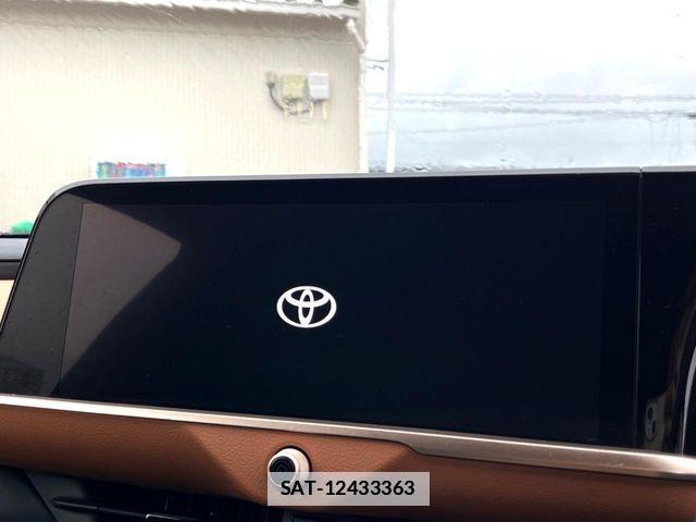 Toyota Crown Crossover 2023-08 7722125-4