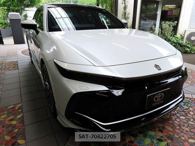 Toyota Crown Crossover 2025-05 7783764-7