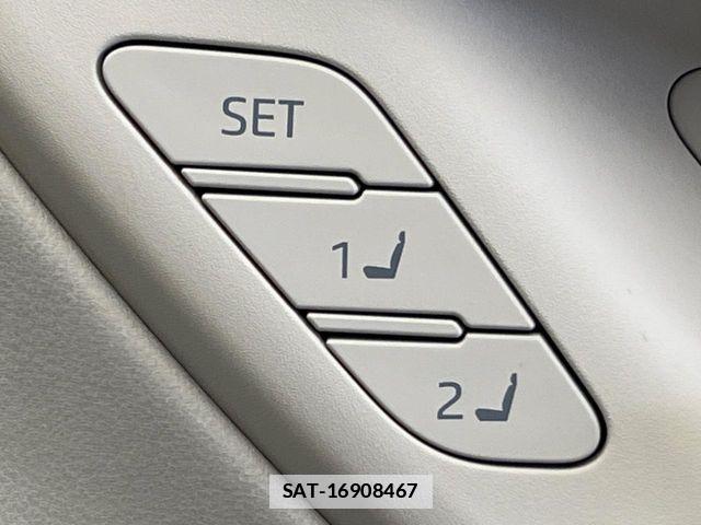 Toyota Crown Crossover 2022-12 7783754-11