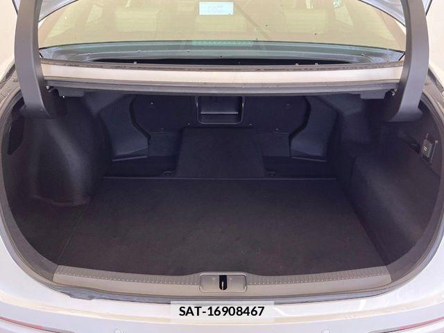 Toyota Crown Crossover 2022-12 7783754-15