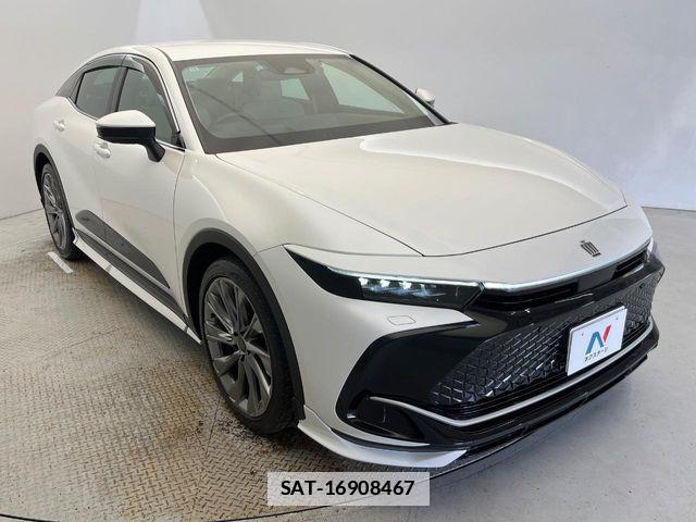 Toyota Crown Crossover 2022-12 7783754-2