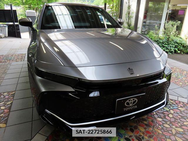 Toyota Crown Crossover 2024-12 7783757-9