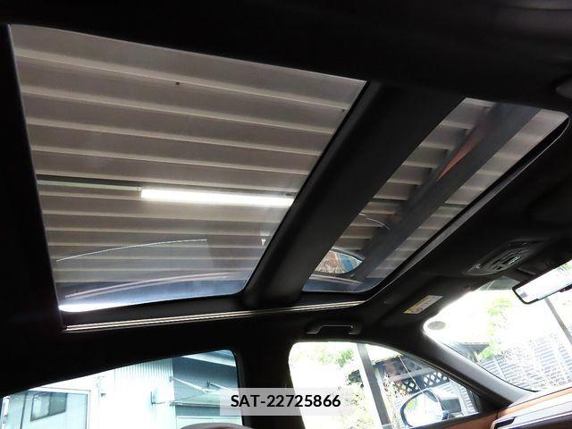 Toyota Crown Crossover 2024-12 7783757-8