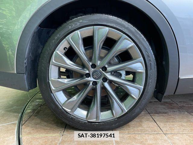 Toyota Crown Crossover 2023-06 7783752-12