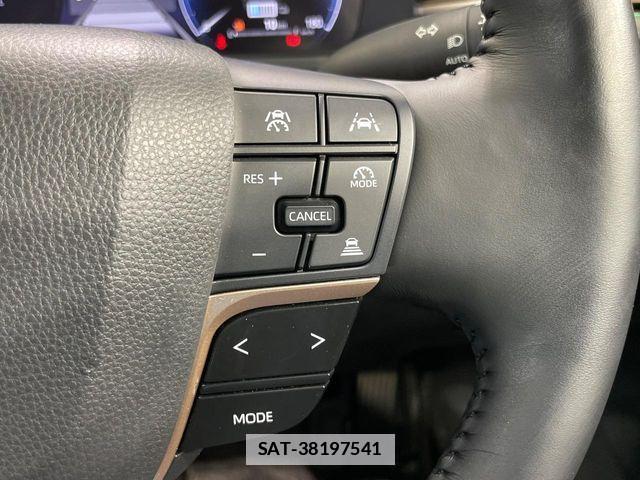 Toyota Crown Crossover 2023-06 7783752-5