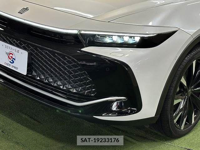 Toyota Crown Crossover 2023-01 7783753-10