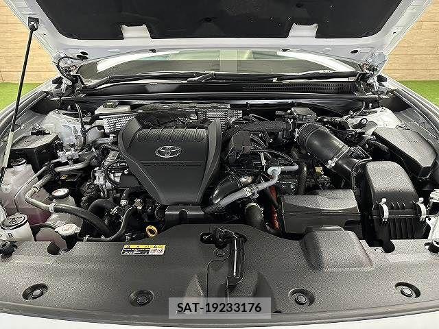 Toyota Crown Crossover 2023-01 7783753-12