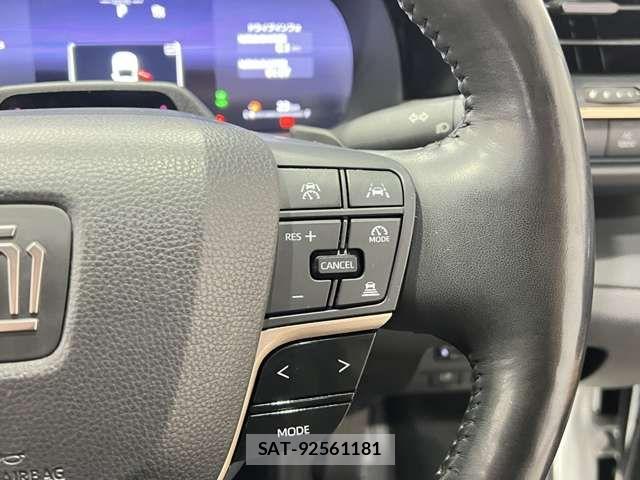 Toyota Crown Crossover 2023-01 7783726-6