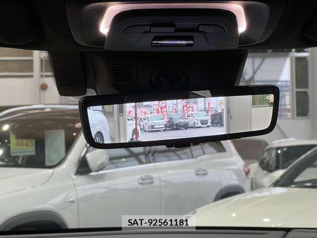 Toyota Crown Crossover 2023-01 7783726-7