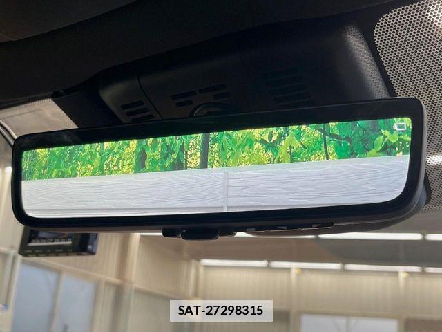 Toyota Crown Crossover 2024-01 7783742-4
