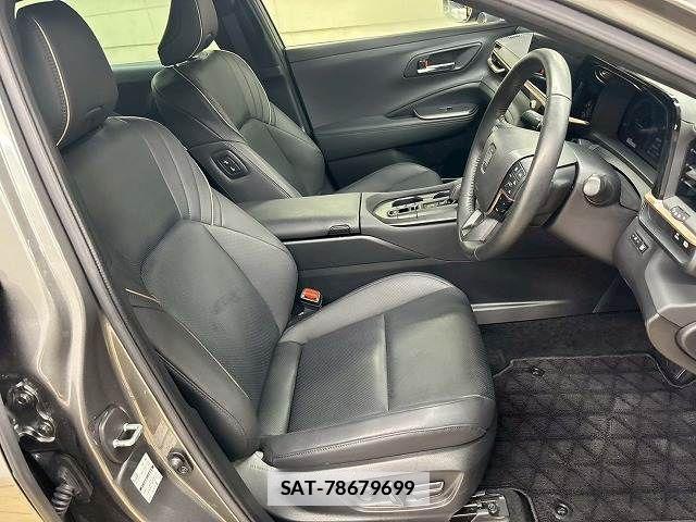 Toyota Crown Crossover 2022-11 7783740-9