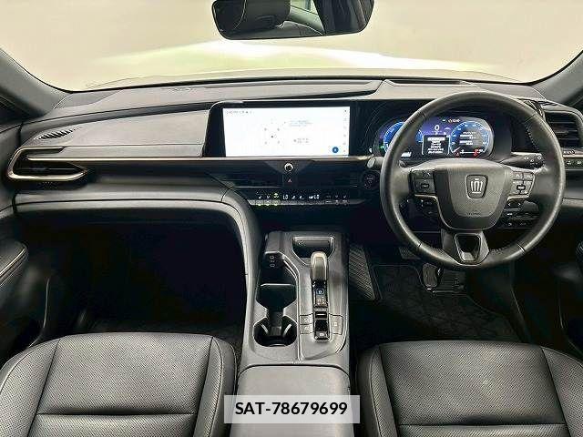 Toyota Crown Crossover 2022-11 7783740-2
