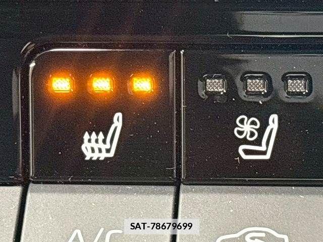 Toyota Crown Crossover 2022-11 7783740-7