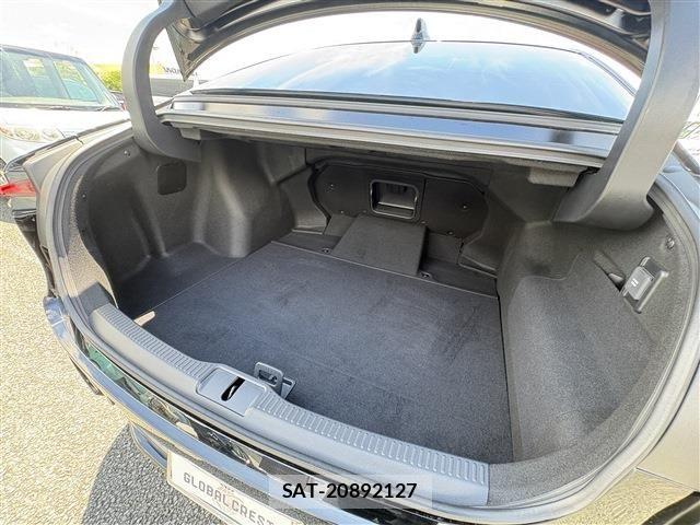 Toyota Crown Crossover 2023-03 7875868-24