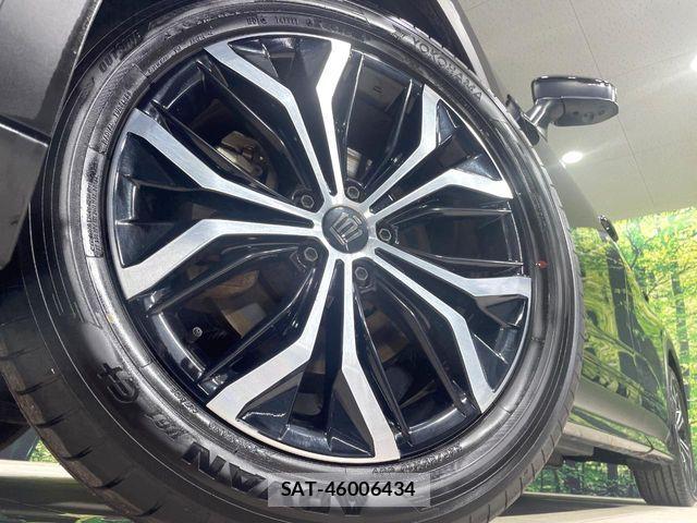 Toyota Crown Crossover 2022-10 7875875-12