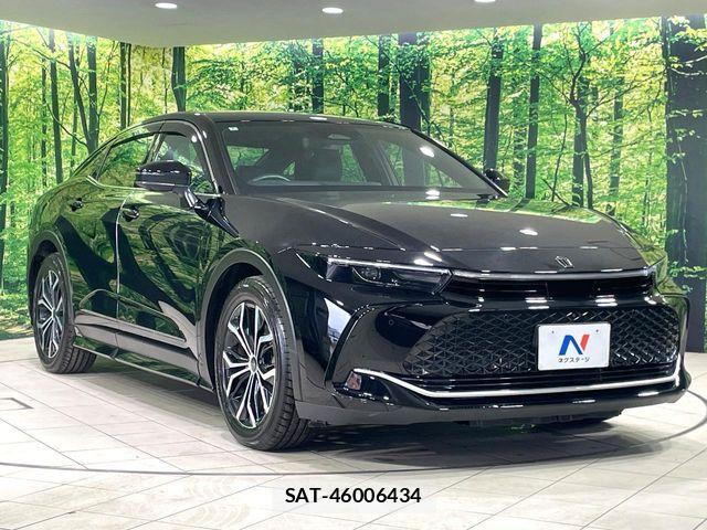 Toyota Crown Crossover 2022-10 7875875-15