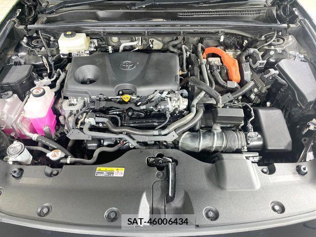 Toyota Crown Crossover 2022-10 7875875-17