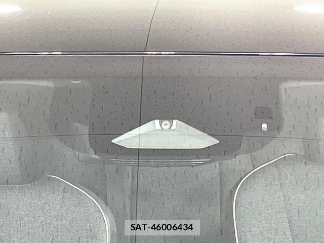 Toyota Crown Crossover 2022-10 7875875-2