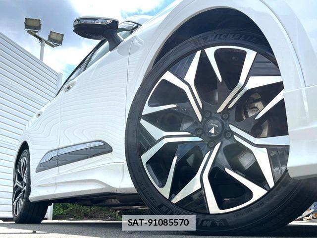 Toyota Crown Crossover 2023-03 7875871-18