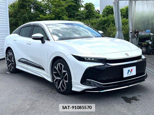 Toyota Crown Crossover 2023-03 7875871-19