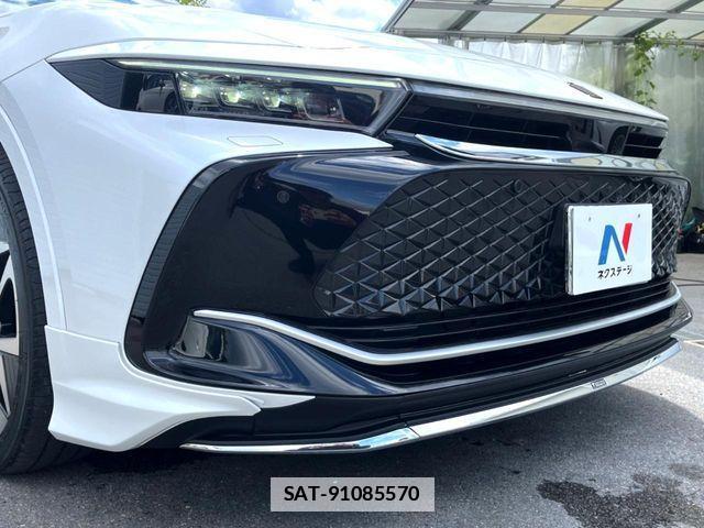 Toyota Crown Crossover 2023-03 7875871-2