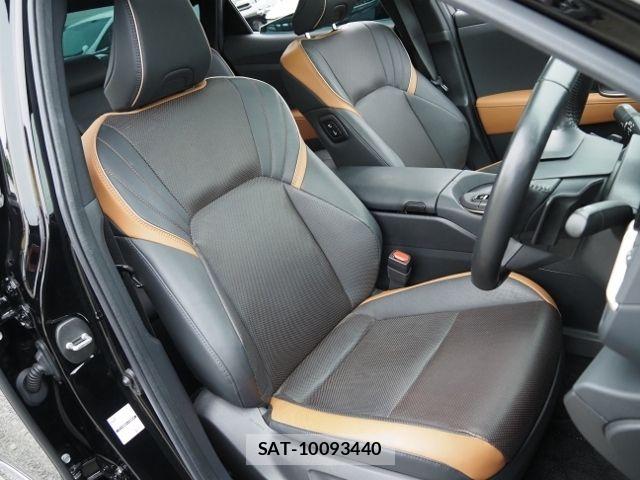 Toyota Crown Crossover 2023-02 7875870-10