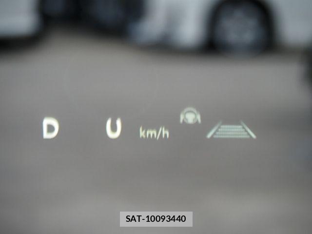Toyota Crown Crossover 2023-02 7875870-21