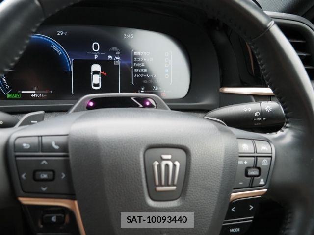 Toyota Crown Crossover 2023-02 7875870-23