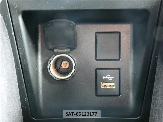 Toyota Crown Crossover 2024-01 7875869-12