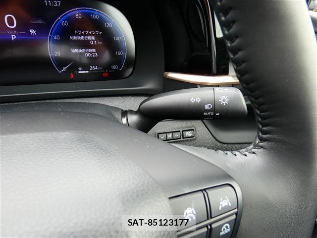 Toyota Crown Crossover 2024-01 7875869-18