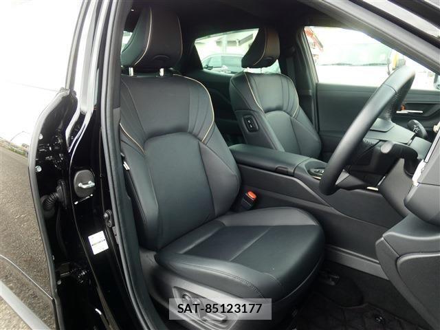 Toyota Crown Crossover 2024-01 7875869-25