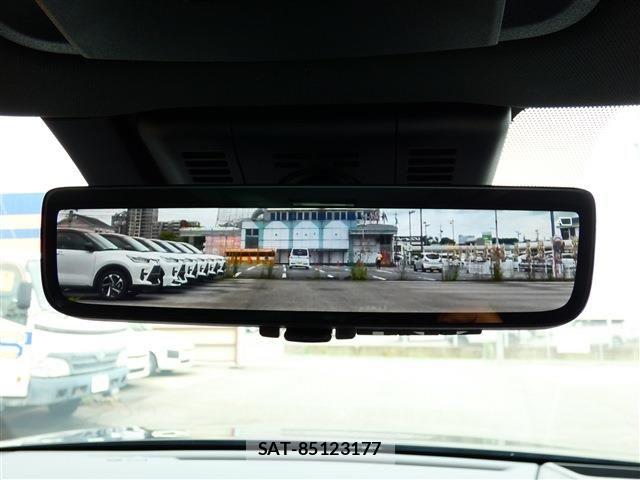 Toyota Crown Crossover 2024-01 7875869-6