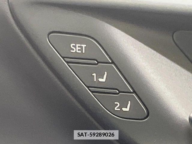 Toyota Crown Crossover 2023-07 7902442-6