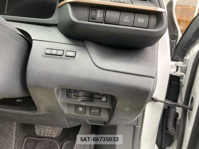 Toyota Crown Crossover 2023-01 7902444-15