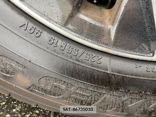 Toyota Crown Crossover 2023-01 7902444-8