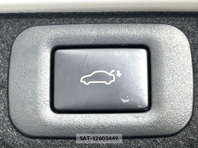 Toyota Crown Crossover 2023-07 7961023-6