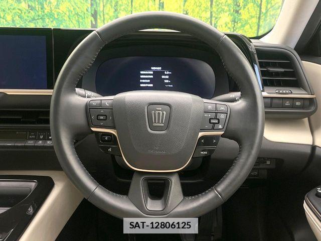 Toyota Crown Crossover 2023-03 7961024-10