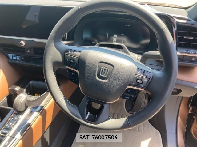 Toyota Crown Crossover 2024-10 7978859-13