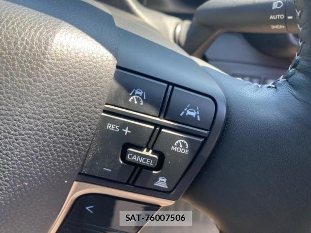 Toyota Crown Crossover 2024-10 7978859-15