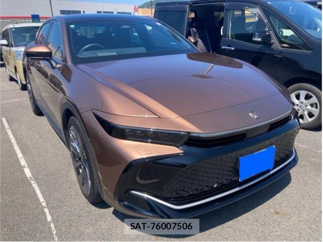 Toyota Crown Crossover 2024-10 7978859-1