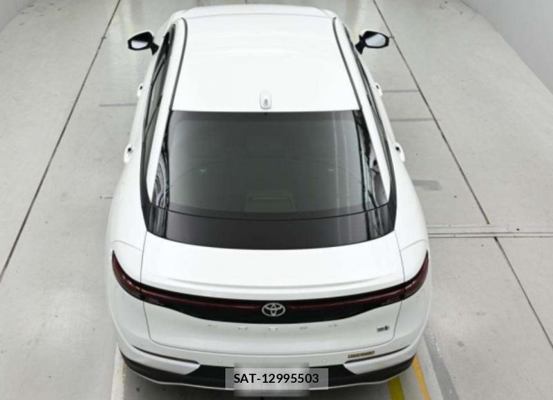 Toyota Crown Crossover 2023-01 8029911-3