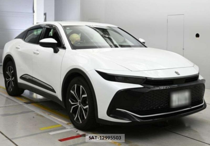 Toyota Crown Crossover 2023-01 8029911-6