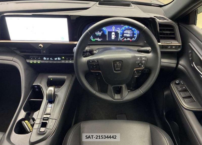 Toyota Crown Crossover 2023-10 8029796-6