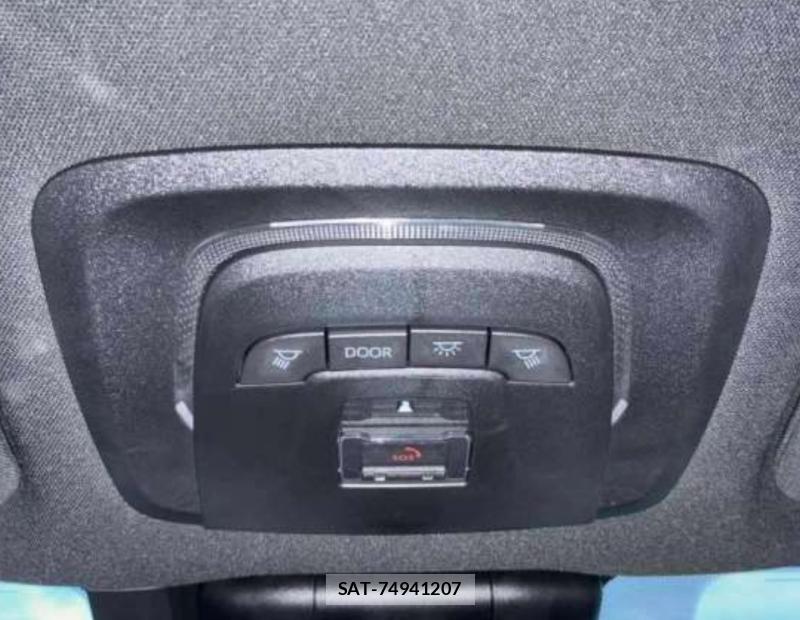Toyota Crown Crossover 2023-09 8029687-11