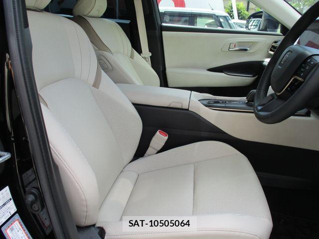 Toyota Crown Crossover 2022-10 8034992-10