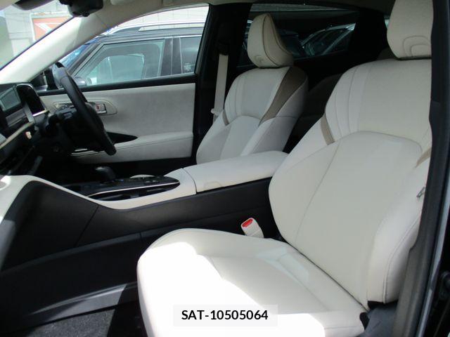 Toyota Crown Crossover 2022-10 8034992-18