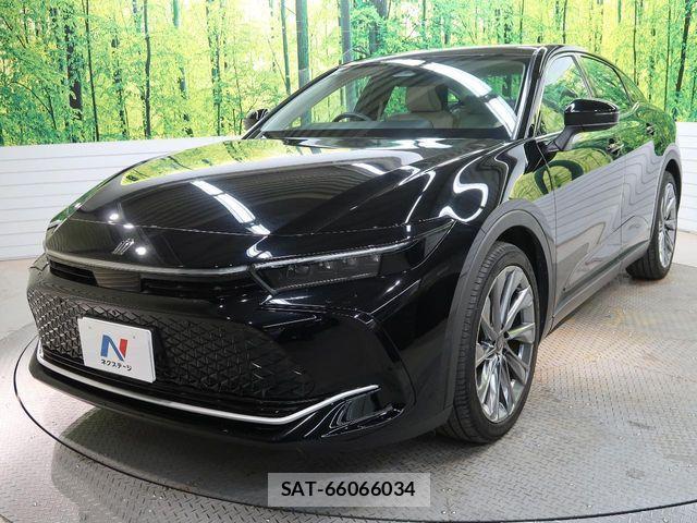 Toyota Crown Crossover 2023-02 8034991-17