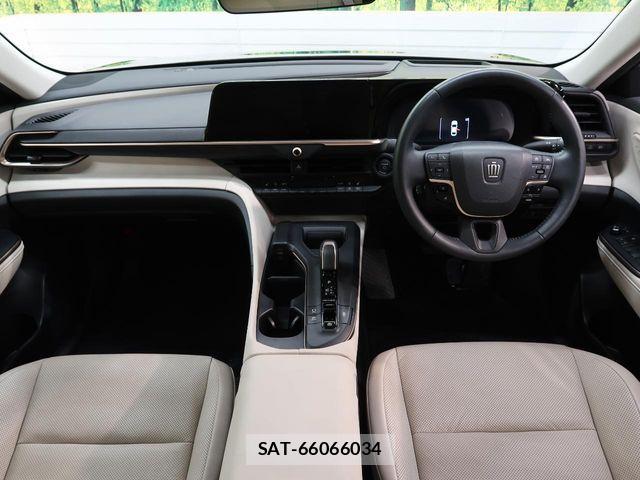 Toyota Crown Crossover 2023-02 8034991-1