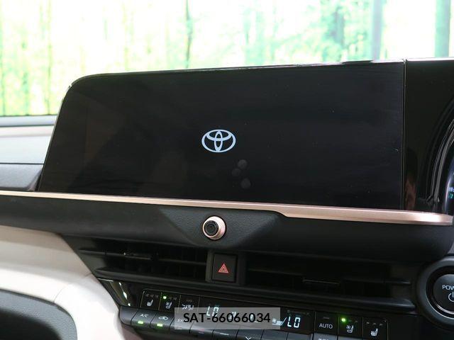Toyota Crown Crossover 2023-02 8034991-2