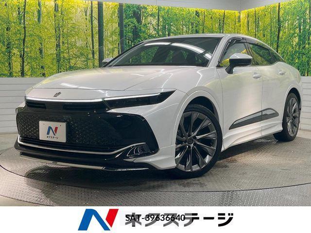Toyota Crown Crossover 2023-09 8034990-0